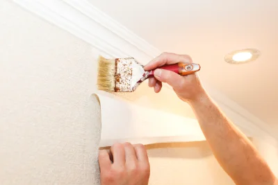 Pose de papier peint à Verberie — revêtements muraux et toiles de verre